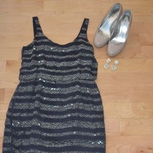 Saks Fifth Avenue 5/48 beaded dress, Size S, EUC